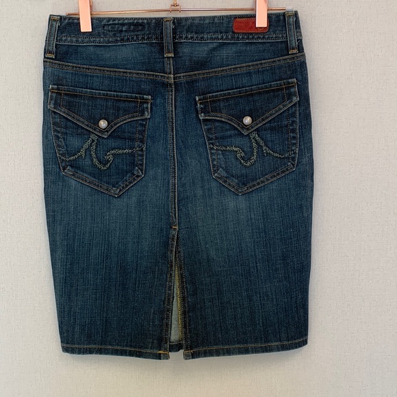 AG Denim Skirt • Sz 4 (26R) - Picture 3 of 13